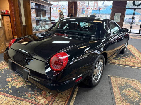 2004 Ford Thunderbird Deluxe