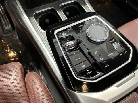 2024 BMW 7 Series 760i xDrive