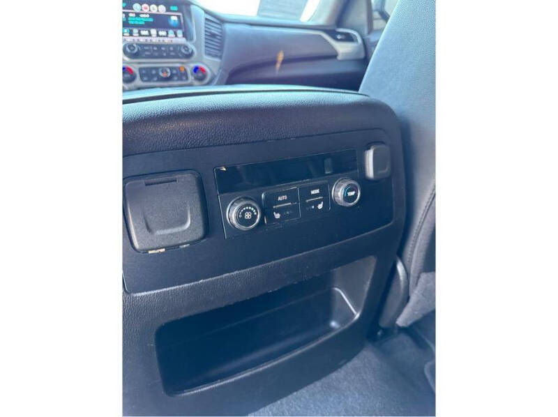 2020 GMC Yukon XL SLT