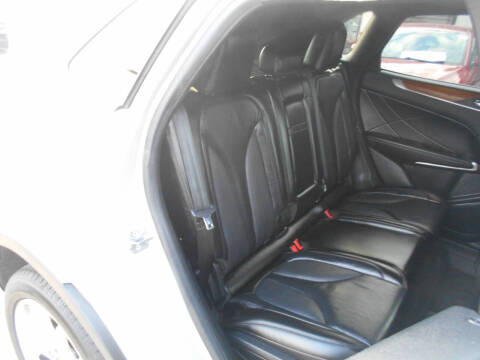 2019 Lincoln MKC Select