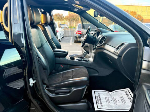 2020 Jeep Grand Cherokee Altitude