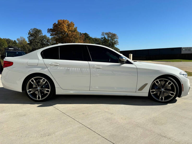 2020 BMW 5 Series M550i photo 5