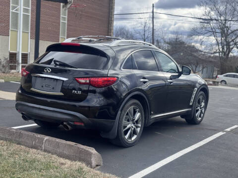 2010 Infiniti FX35