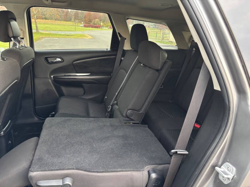 2012 Dodge Journey SE