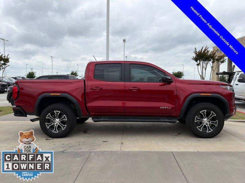 2024 GMC Canyon AT4