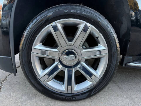 2018 Cadillac Escalade Luxury