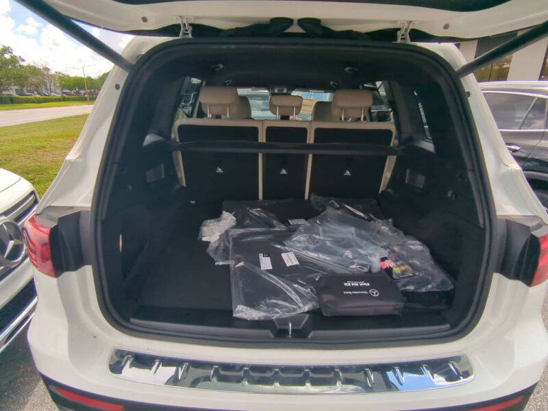 2025 Mercedes-Benz GLB GLB 250