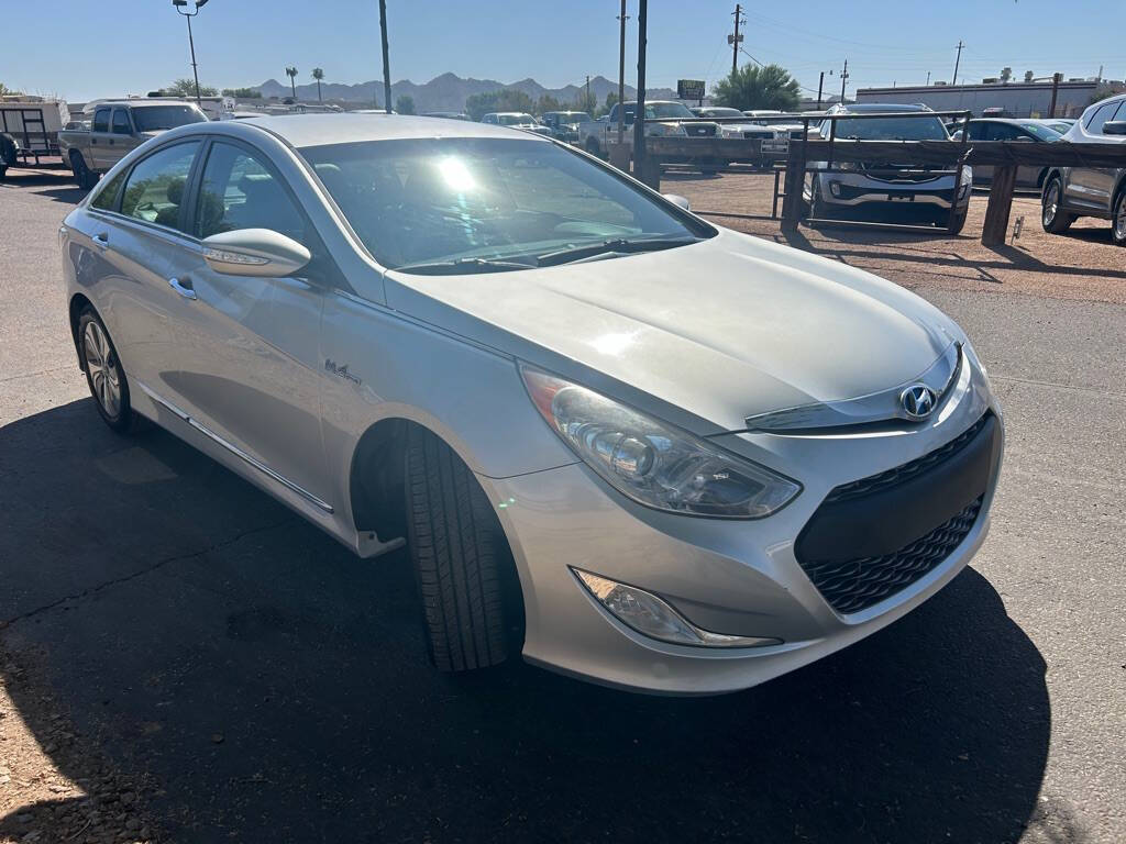 2013 Hyundai SONATA Hybrid for sale at Big 3 Automart At Double H Auto Ranch in QUEEN CREEK, AZ