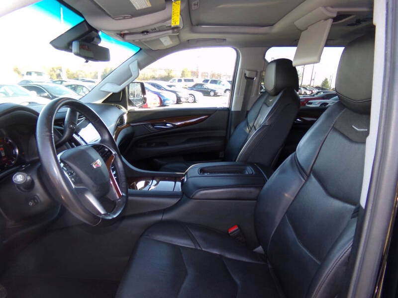 2019 Cadillac Escalade ESV Luxury