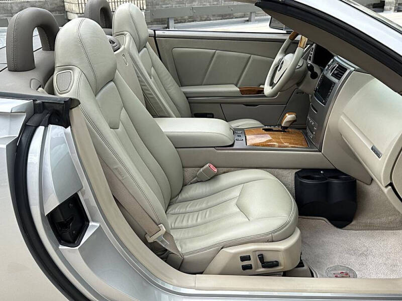 2005 Cadillac XLR