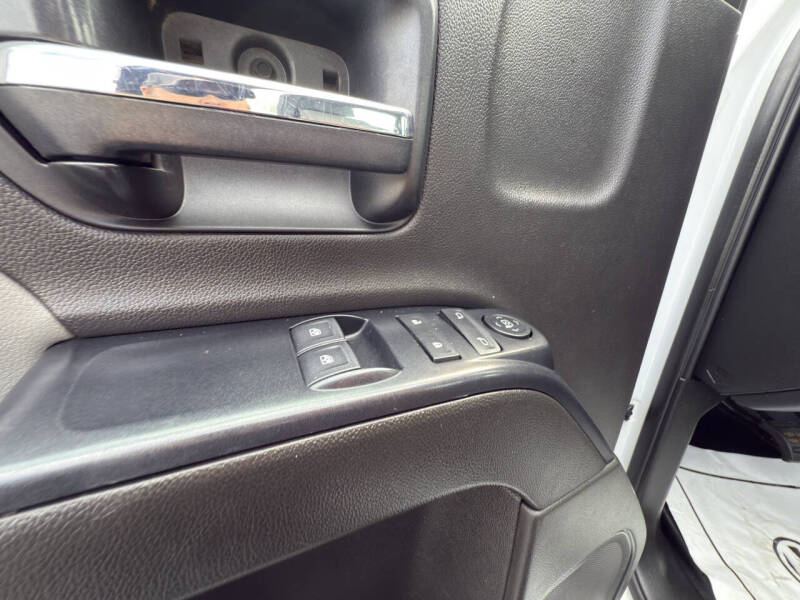 2021 Chevrolet Silverado 5500HD