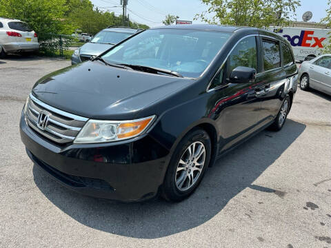 2013 Honda Odyssey for sale at Diana Rico LLC in Dalton GA