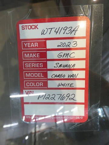 2023 GMC Savana 2500