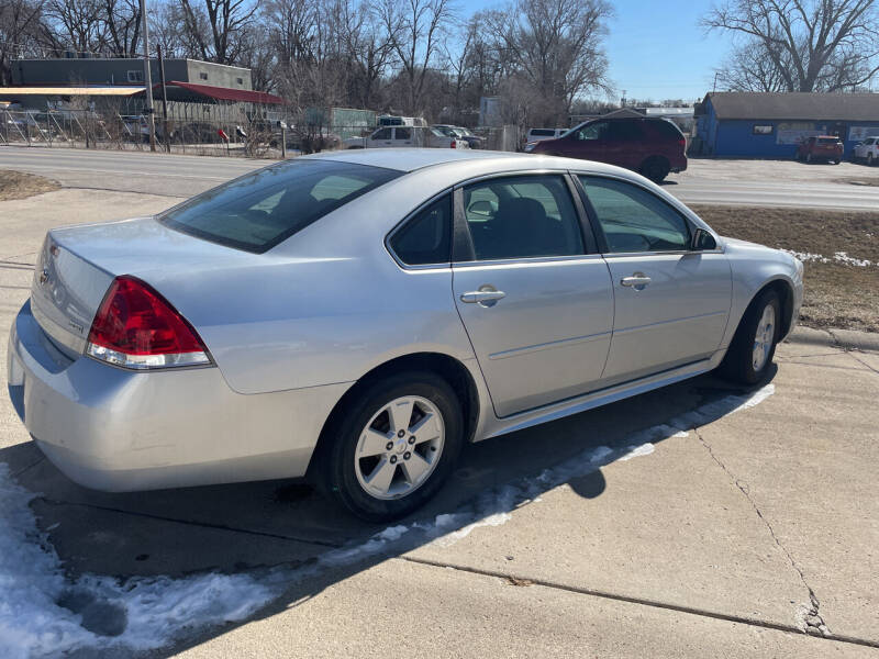 2011 Chevrolet Impala for sale at Cicero Auto Sales LLC in Des Moines IA