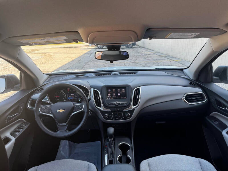 2022 Chevrolet Equinox LS