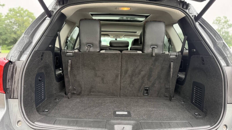 2019 Nissan Pathfinder SL
