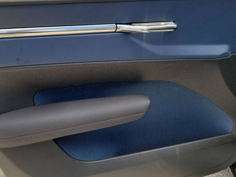 2026 Volvo EX30 Plus