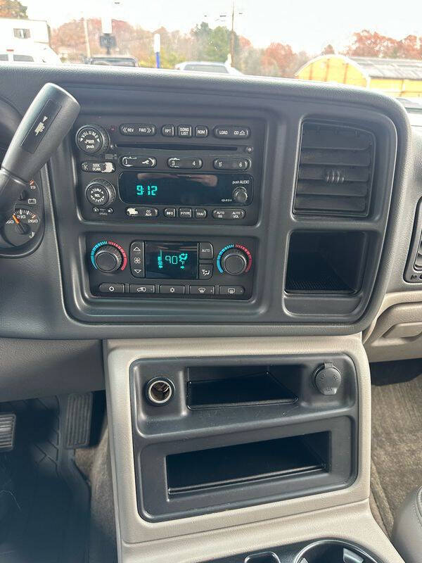 2003 Chevrolet Suburban