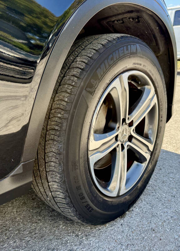 2018 Mercedes-Benz GLC GLC 300