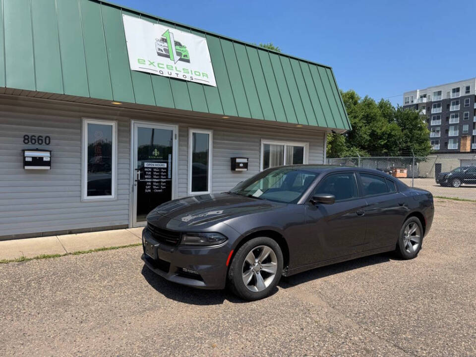 2018 Dodge Charger SXT's photo