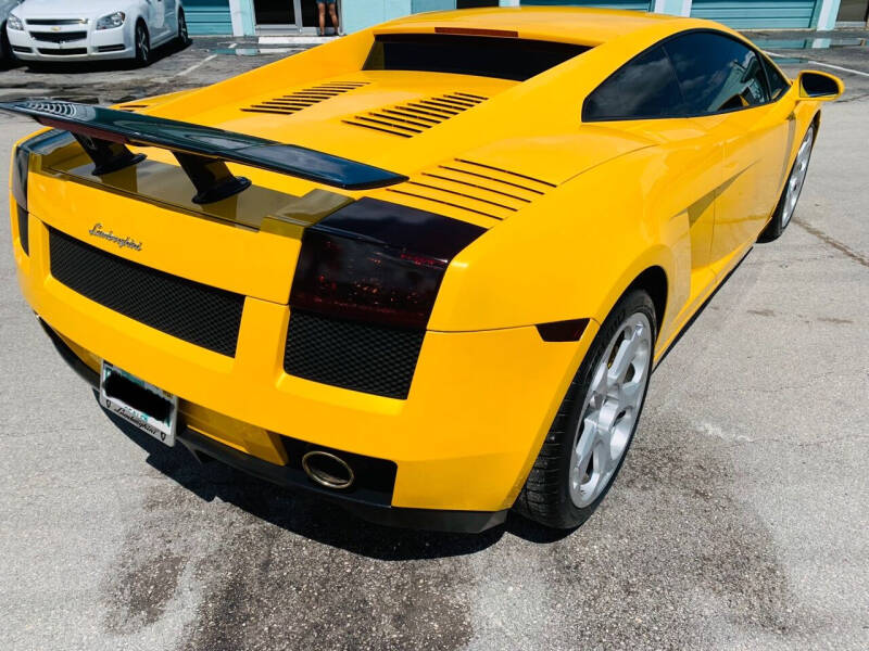 2004 Lamborghini Gallardo