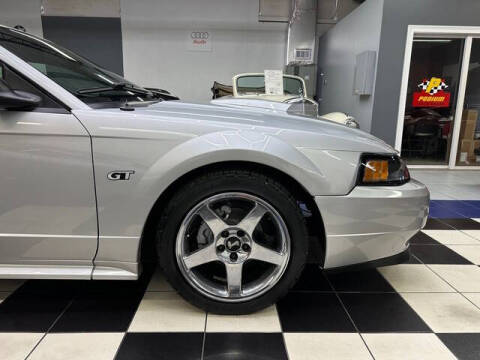 2002 Ford Mustang GT Deluxe