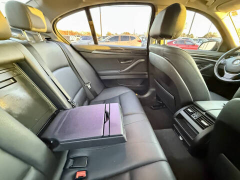 2016 BMW 5 Series 528i