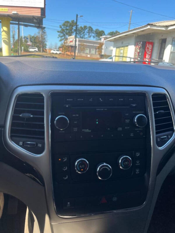 2011 Jeep Grand Cherokee Laredo