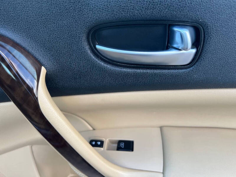 2009 Nissan Maxima 3.5 SV