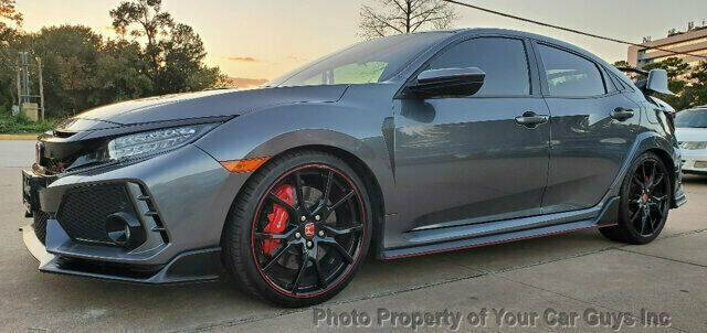 2017 Honda Civic Hatchback Type-R's photo