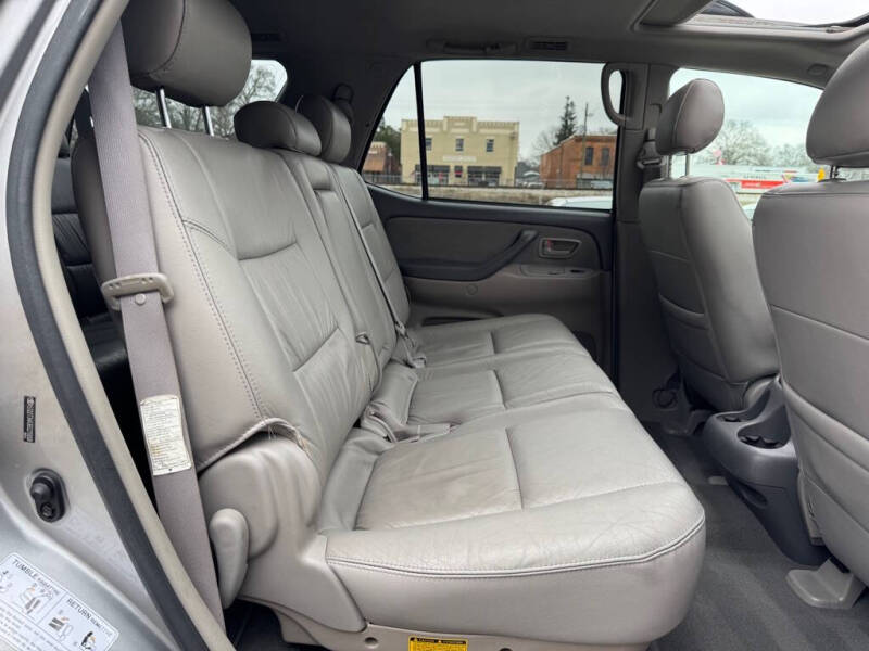 2006 Toyota Sequoia SR5