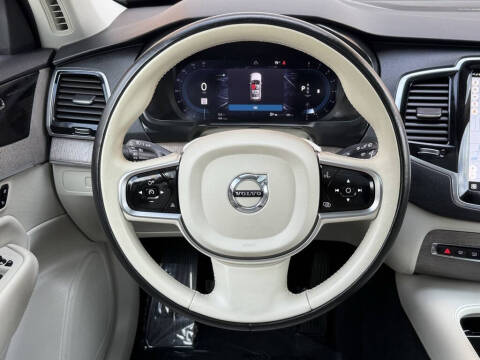 2023 Volvo XC90 B5 Plus Bright Theme