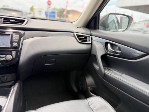 2016 Nissan Rogue S