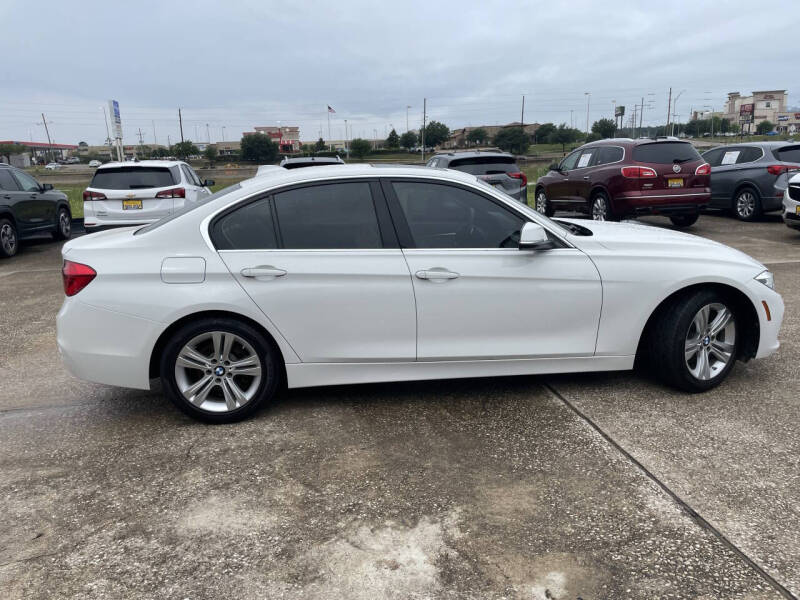 2017 BMW 3 Series 330i