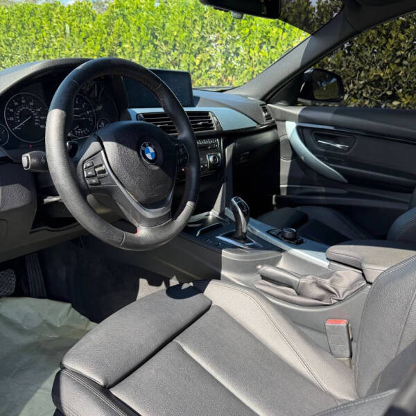 2017 BMW 3 Series 330i