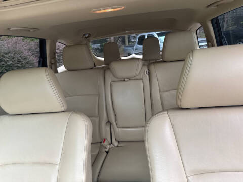 2013 Subaru Tribeca 3.6R Limited