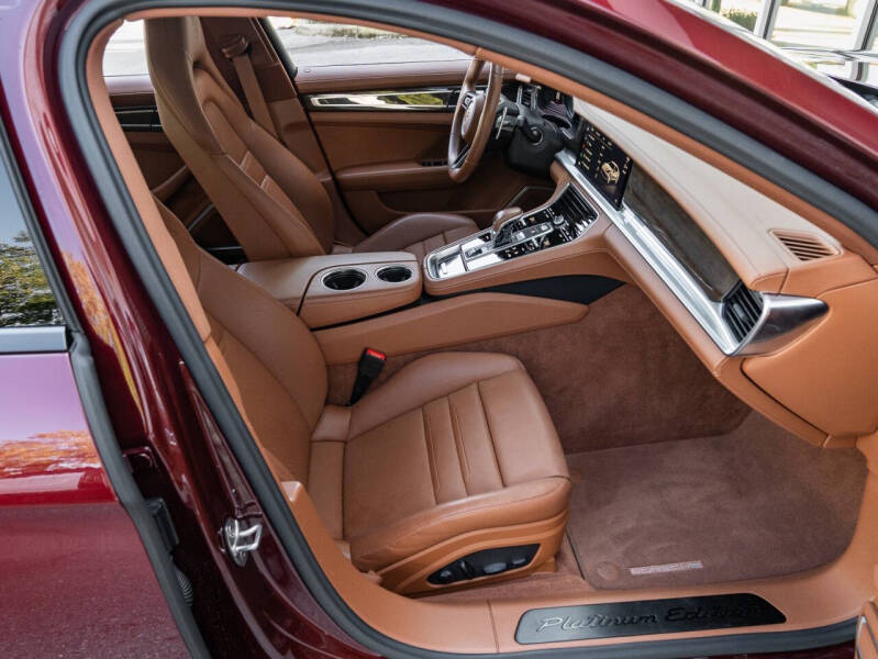 2023 Porsche Panamera