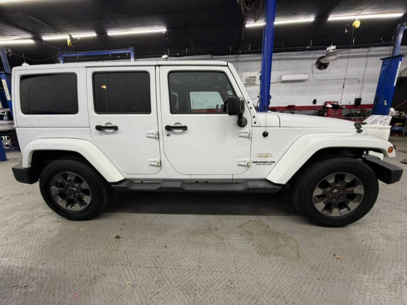 2014 Jeep Wrangler Unlimited Sahara