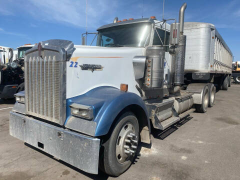 2007 Kenworth W900