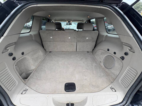 2011 Jeep Grand Cherokee Laredo X