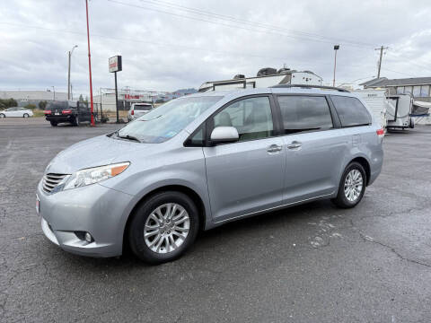2014 Toyota Sienna