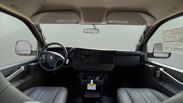 2026 Chevrolet Express 2500
