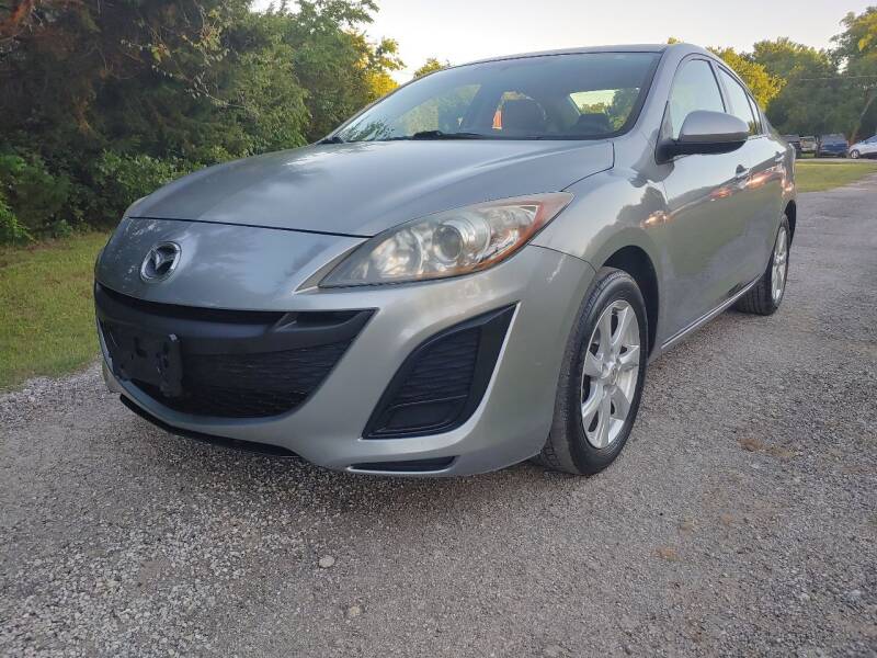 2011 Mazda MAZDA3 for sale at The Car Shed in Burleson TX