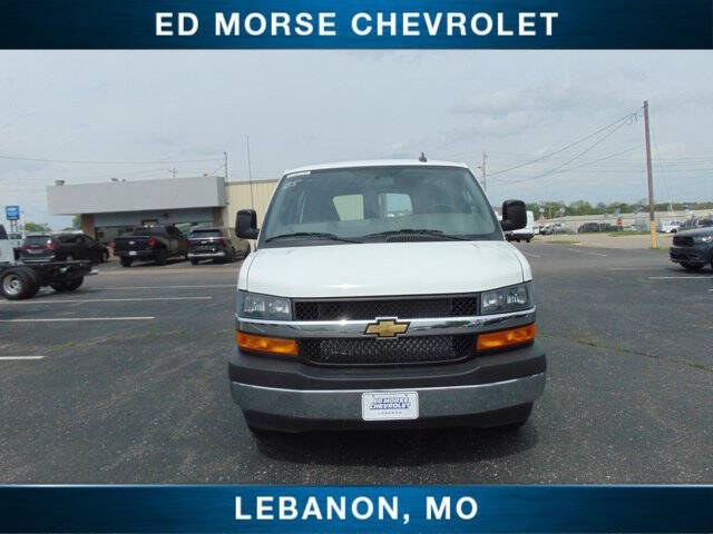 2025 Chevrolet Express 3500
