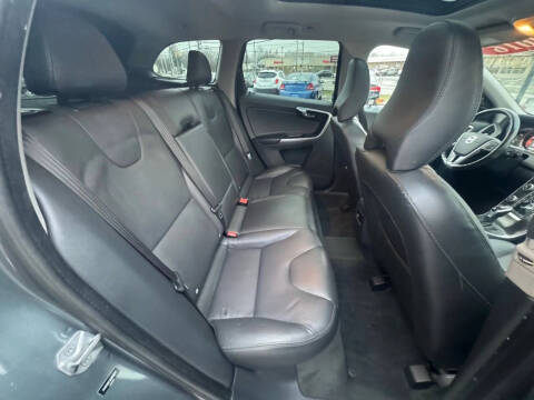 2016 Volvo XC60 T5 Premier