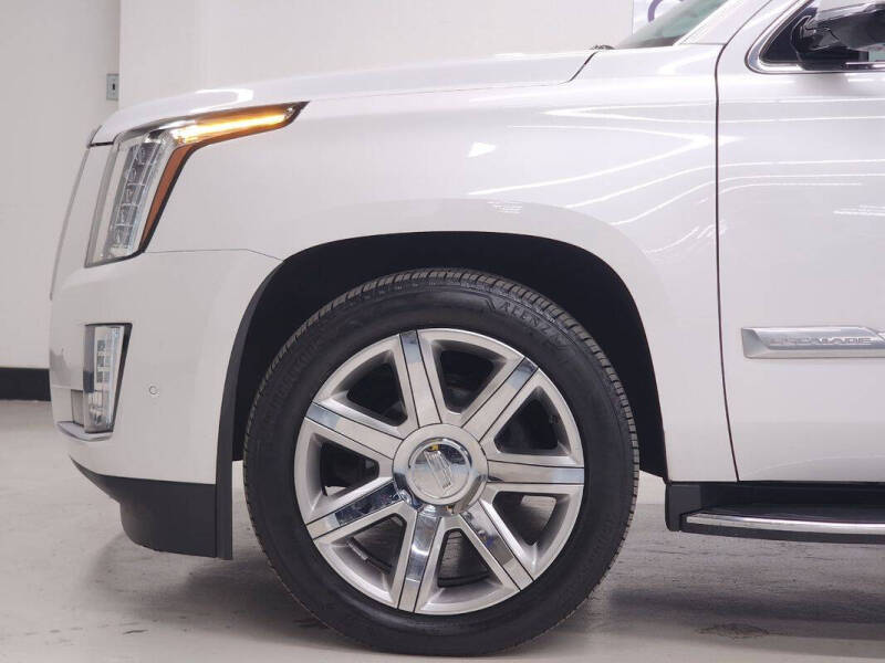 2020 Cadillac Escalade ESV Premium Luxury