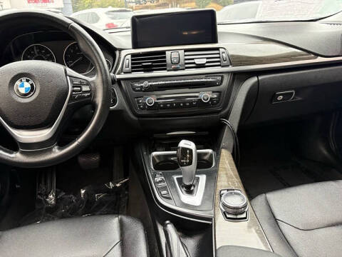 2015 BMW 3 Series 328i xDrive