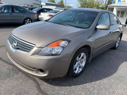 2008 Nissan Altima for sale at RABI AUTO SALES LLC in Garden City ID
