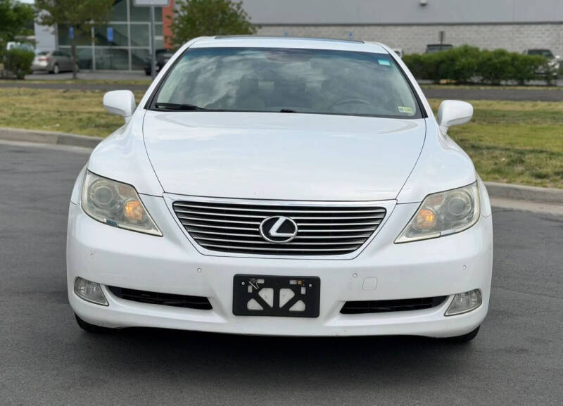 2007 Lexus LS 460