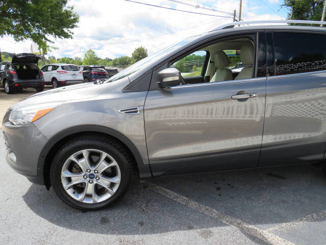 2014 Ford Escape for sale at Colbert's Auto Outlet in Hickory, NC